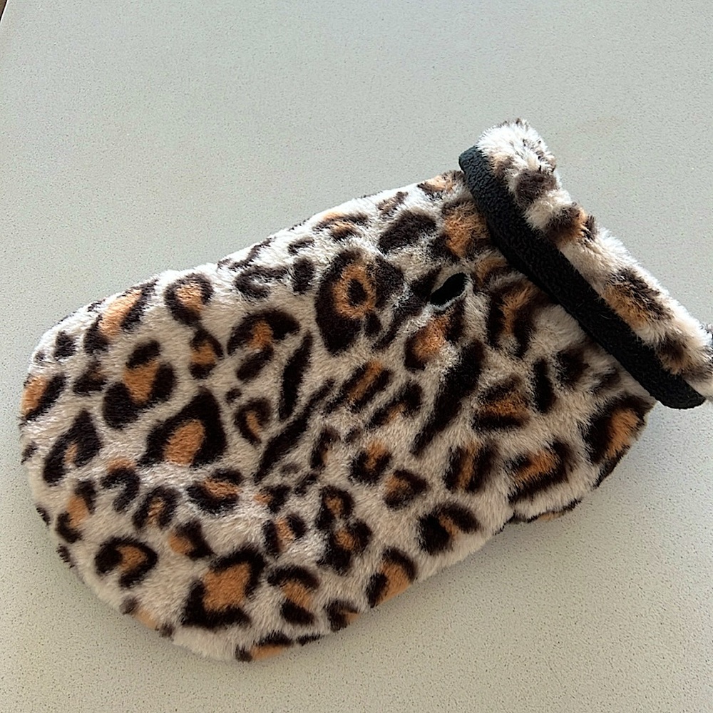 Fabdog Leopard Jacket - Picture 2 of 14